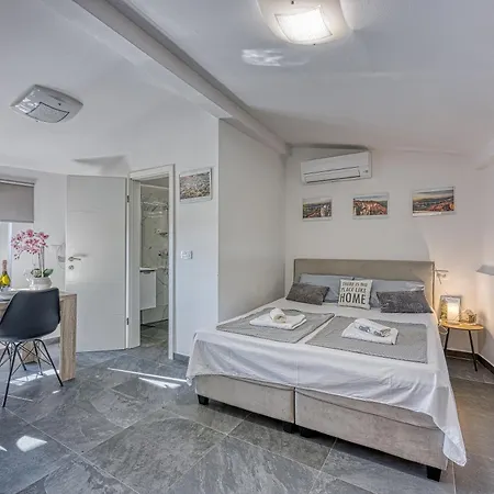 Honeymoon - Happy Apartment *